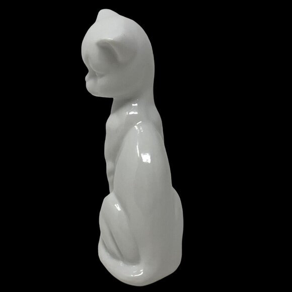 UCGC White Ceramic Cat Figurine Sitting 6 Inch Kitty Vintage Kitty - Picture 3 of 6